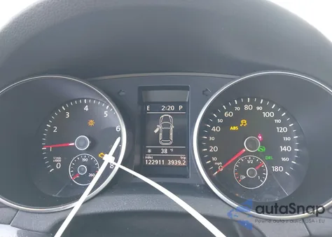 2010 Volkswagen Gti 4-Door z USA, uszkodzony, nr VIN WVWHD7AJ4AW110622